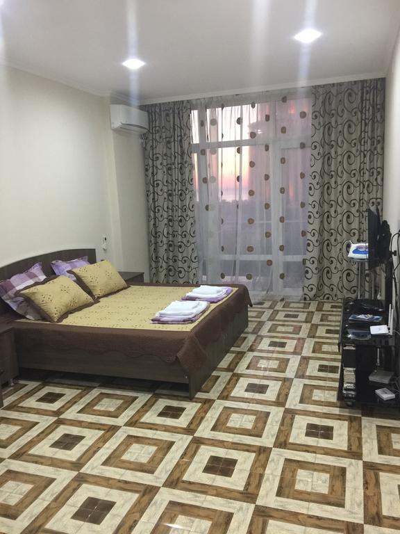 Apartment Pshavela 16 Батумі Екстер'єр фото
